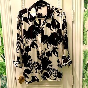 Zara floral blouse size M
